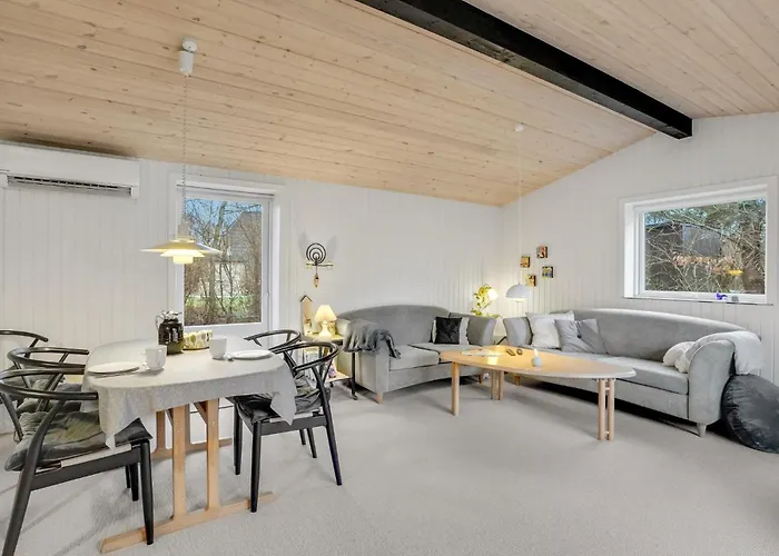 別荘 3 Bedroom Lovely In Hurup Thy Sønder Ydby